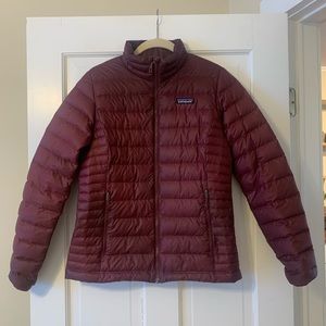 Patagonia Women’s Down Sweater Jacket in Mullberry